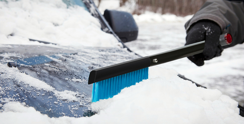 zeus-snow-shovel-brush-4