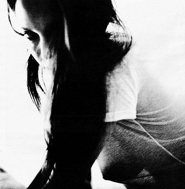 Black & White Portraits of Angelina Jolie by Brad Pitt (14)