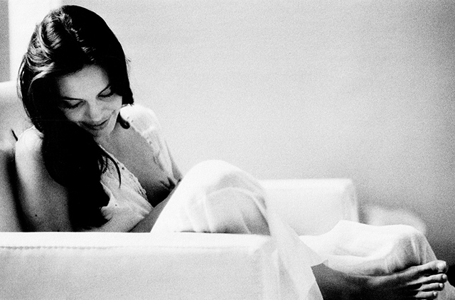 Black & White Portraits of Angelina Jolie by Brad Pitt (16)