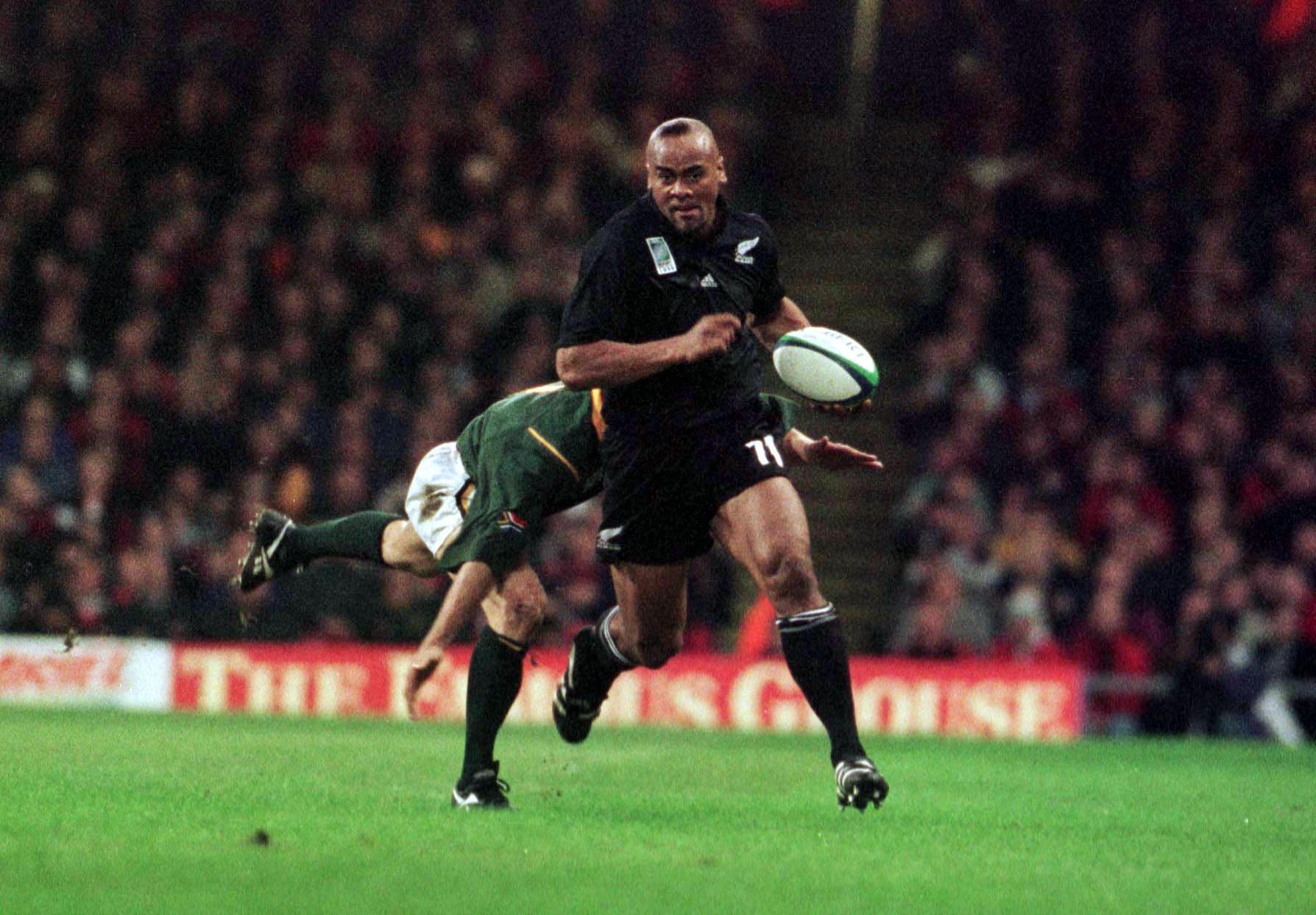 Lenda do rúgbi neozelandês e maior jogador da história, Jonah Lomu morre  aos 40 anos - Mais Esportes - Superesportes