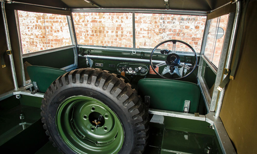 Land-Rover-Classic-Series-SUV-3