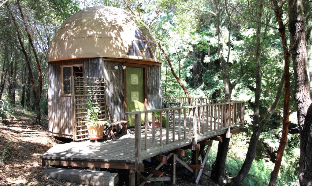 Most-Popular-Airbnb-Mushroom-Dome-Cabin-13-1020x610