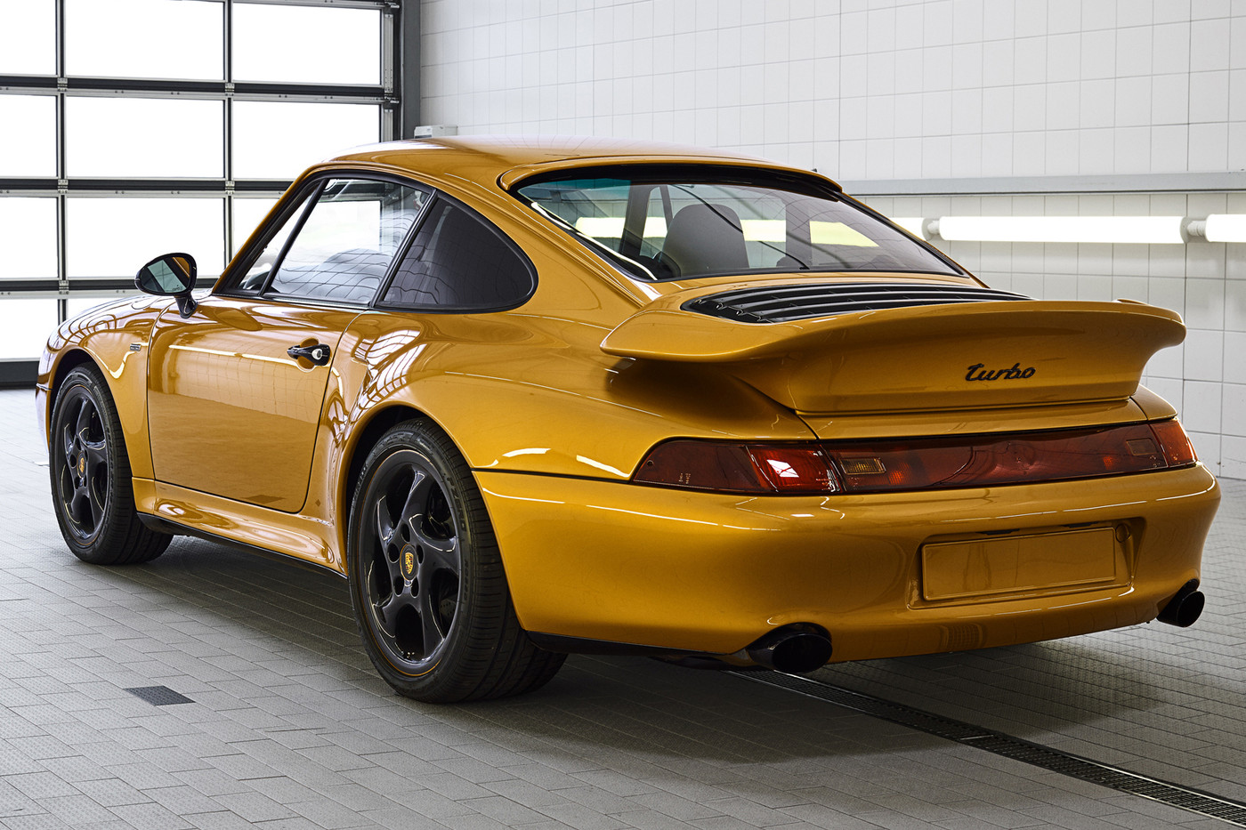 Project Gold Porsche 911